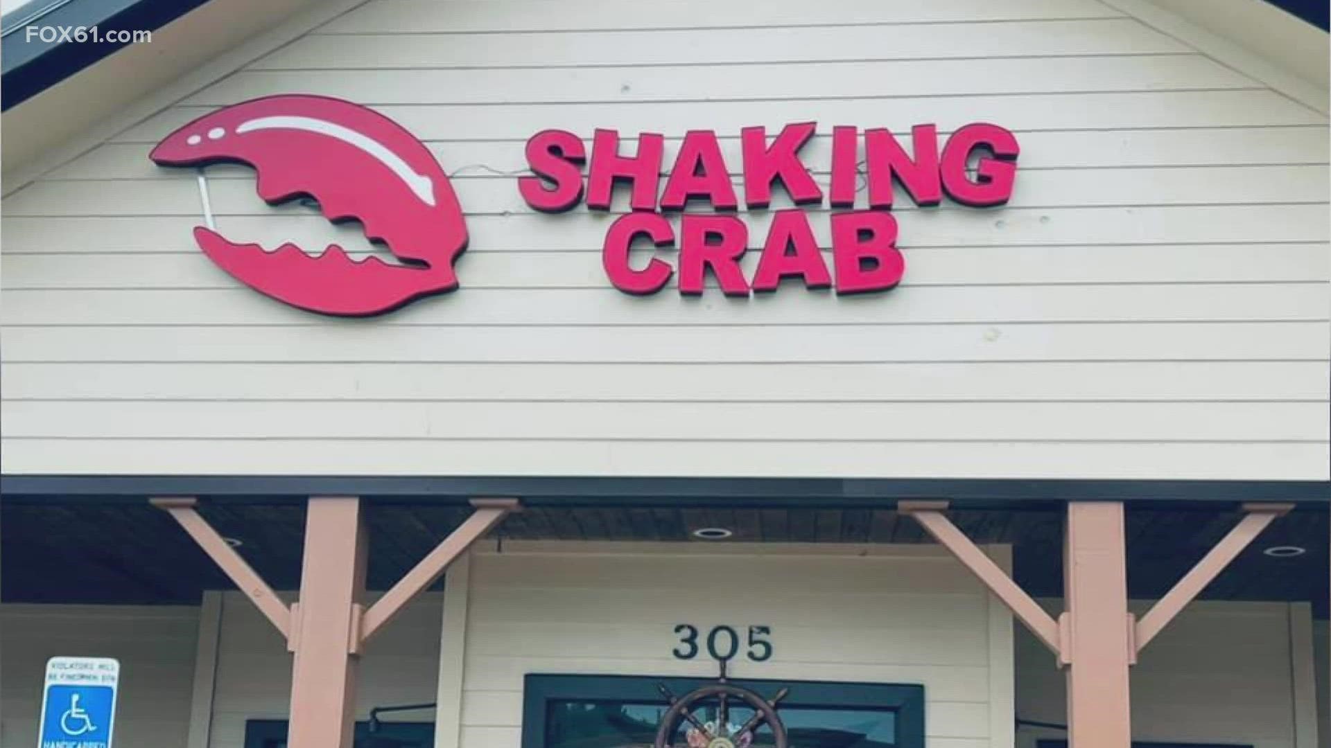 Shaking Crab in New London is taking an unorthodox approach to addressing staff shortages: robot servers to serve meals.