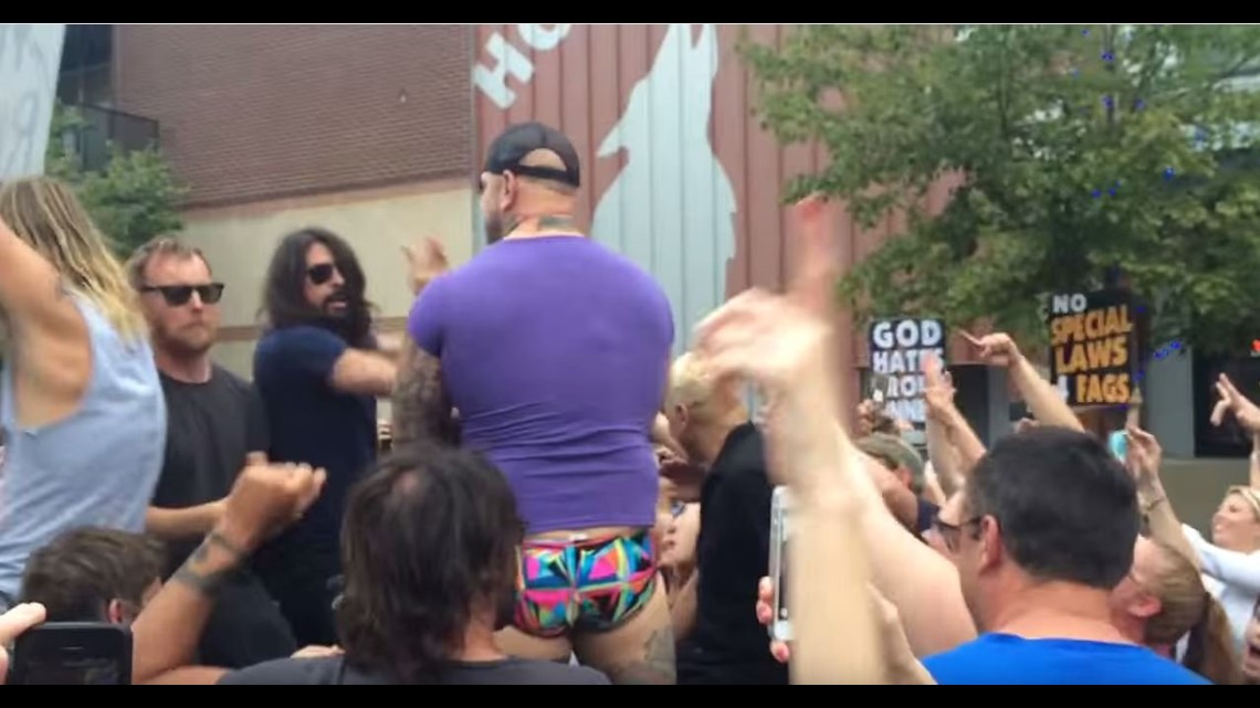 Watch Foo Fighters Rickroll Westboro Baptist Church