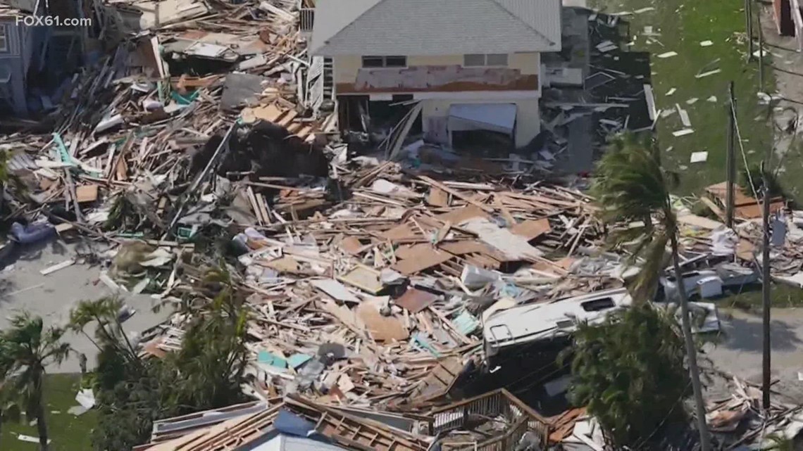 Flights to Florida begin to reopen after Hurricane Ian