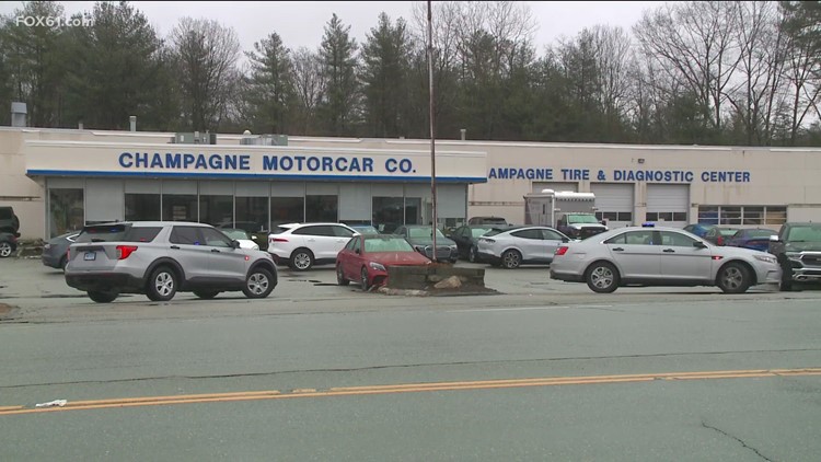 Cars stolen out of Mansfield dealership: Officials