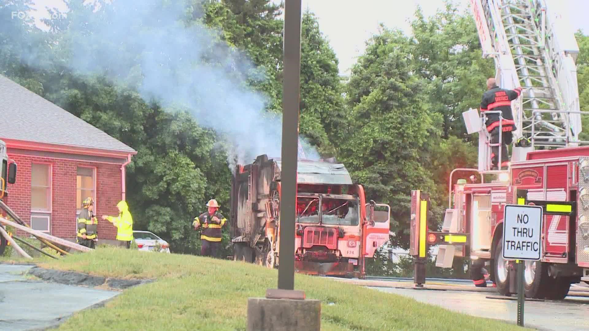 Middletown garbage truck carrying compressed natural gas ignites