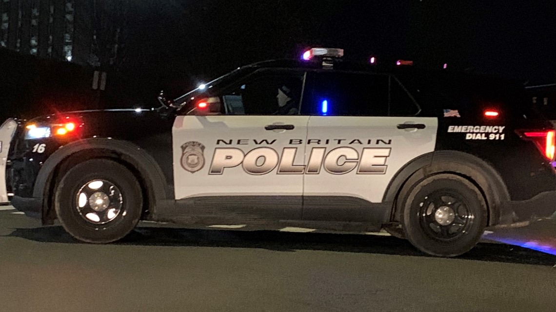 Connecticut man killed in New Britain apartment police