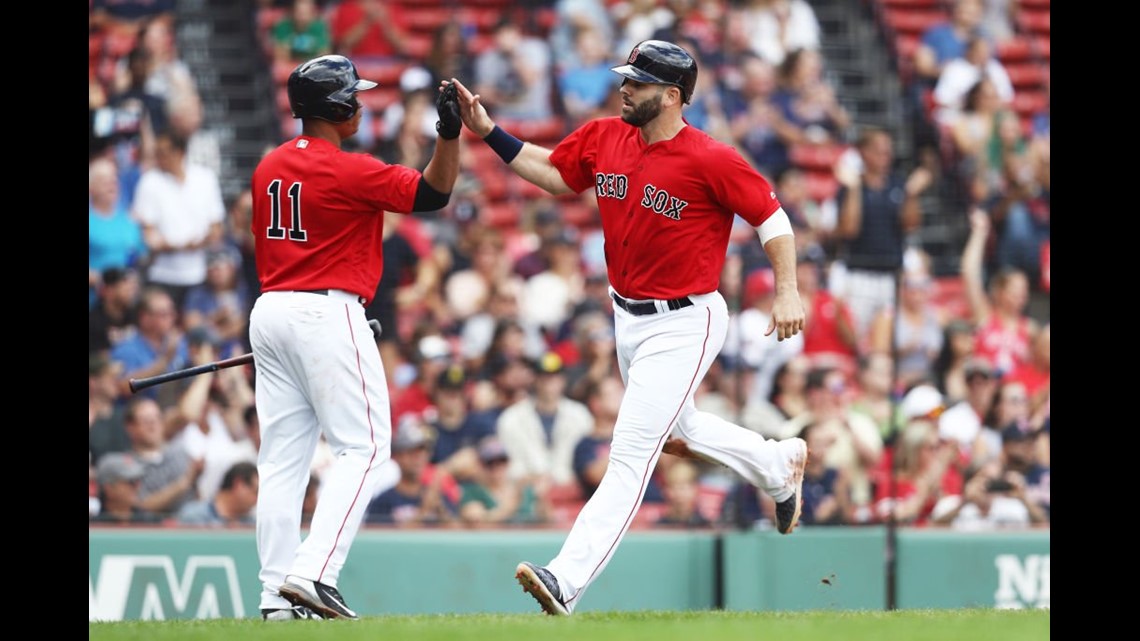 Red Sox's J.D. Martinez hits three homers in win vs. Orioles 