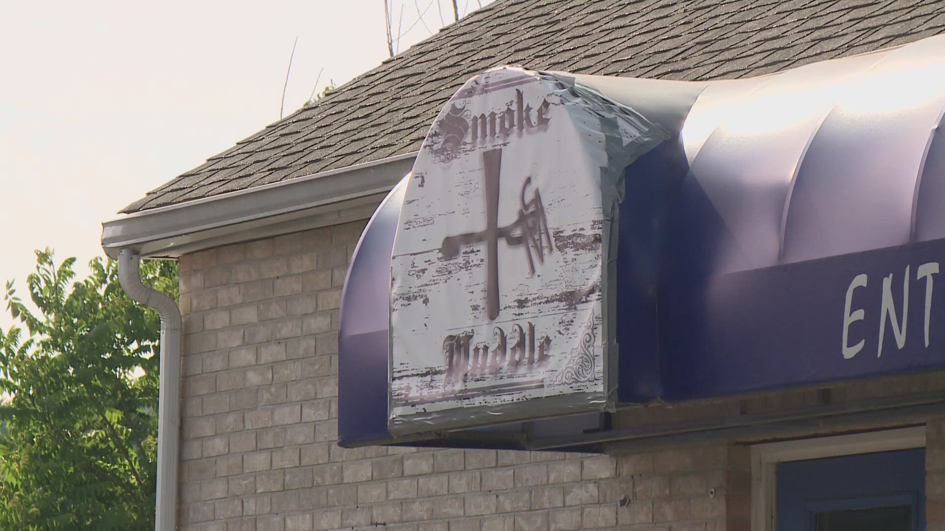 Smoke and Muddle located on Liberty Street will hold a fundraiser Friday to benefit the family of Trooper First Class Aaron Pelletier.