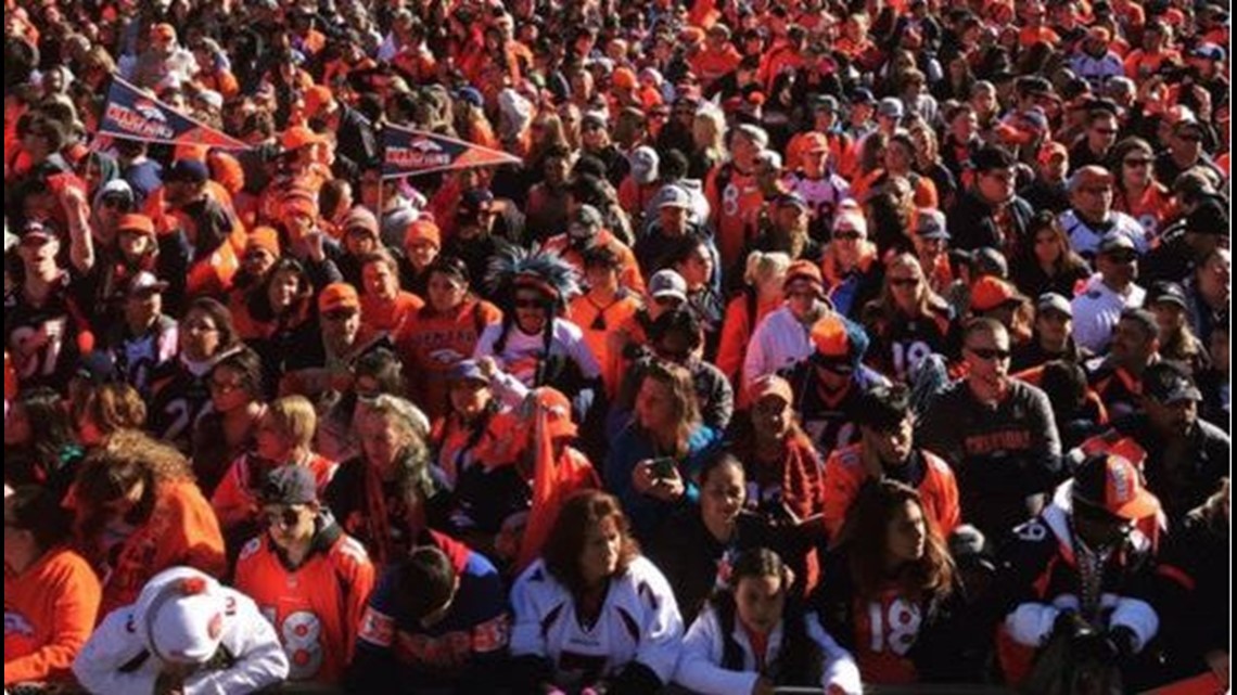 Denver Broncos, fans celebrate Super Bowl 50 win with victory parade —  PHOTOS