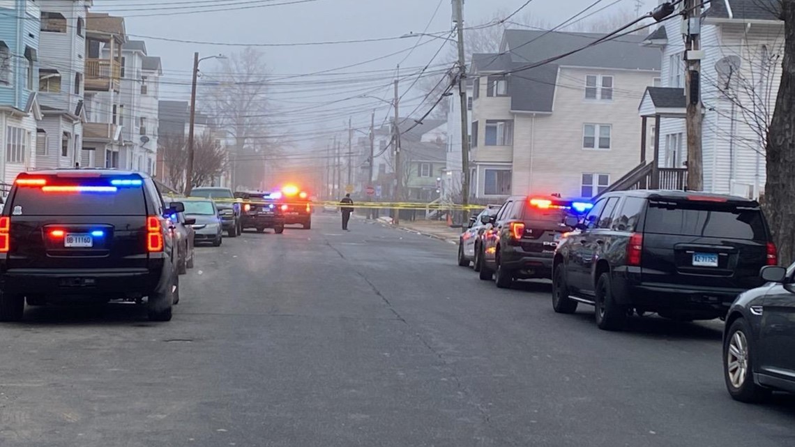 2 dead, 1 injured after Hartford shooting, police investigating | fox61.com
