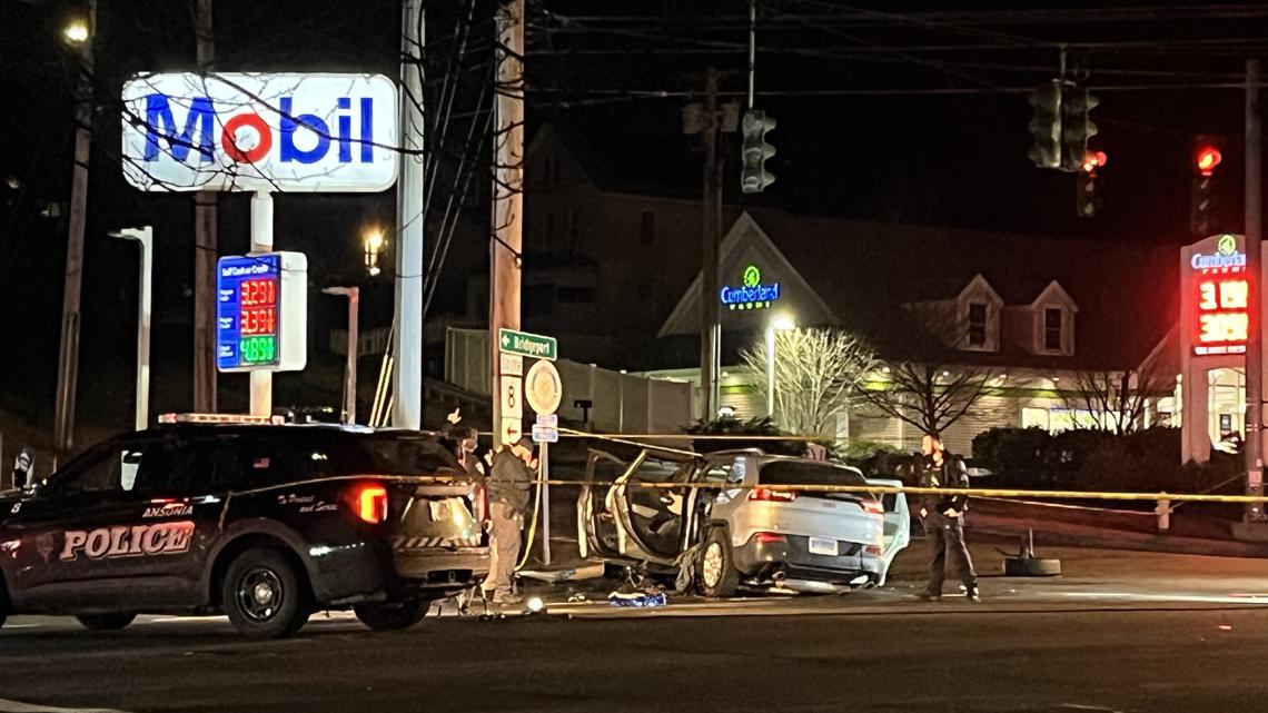 Arrest made in serious Ansonia crash into pole Ansonia police accuse the Stratford woman of driving under the influence and at high speeds exceeding 90 mph.