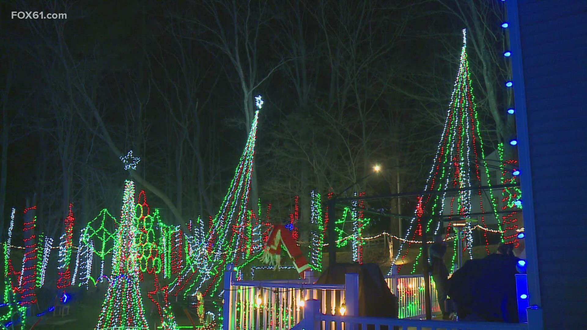 Giant 'Whoville' holiday lights display at Connecticut home