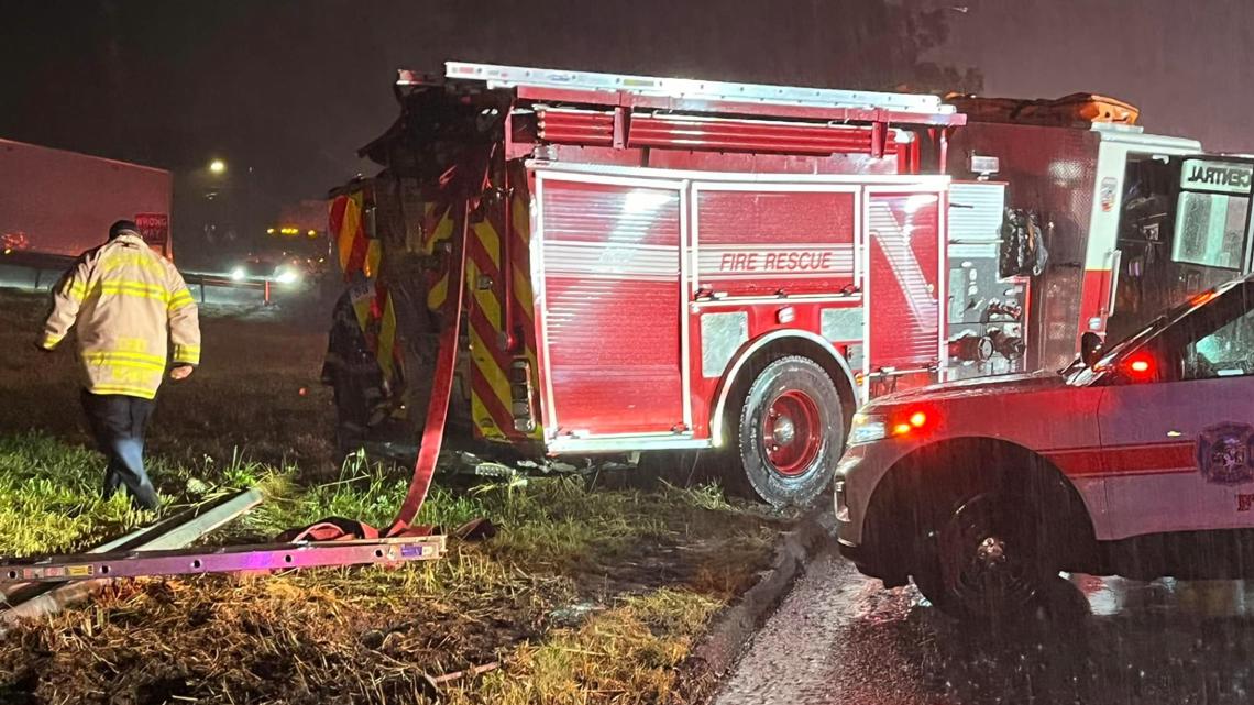 Fire truck struck by big rig on I-95 southbound in Greenwich | fox61.com