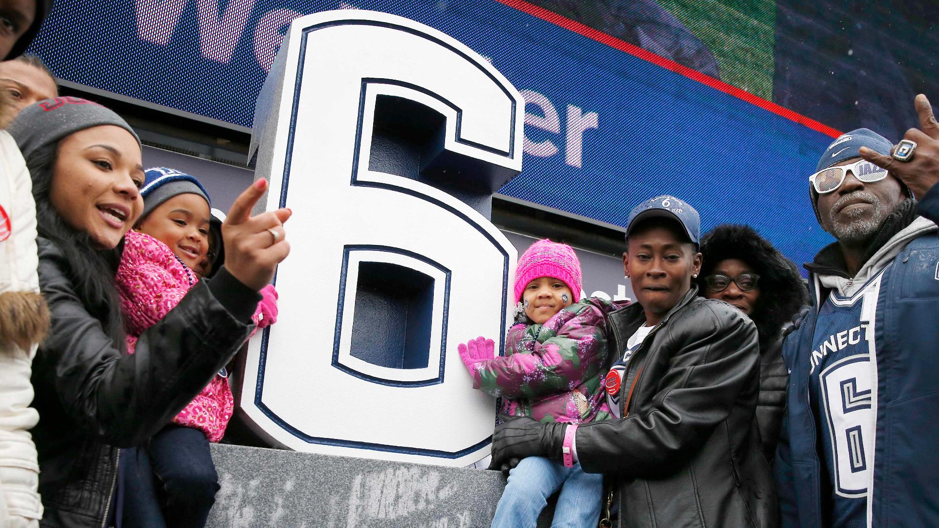 Remembering UConn football star Jasper Howard, 15 years later