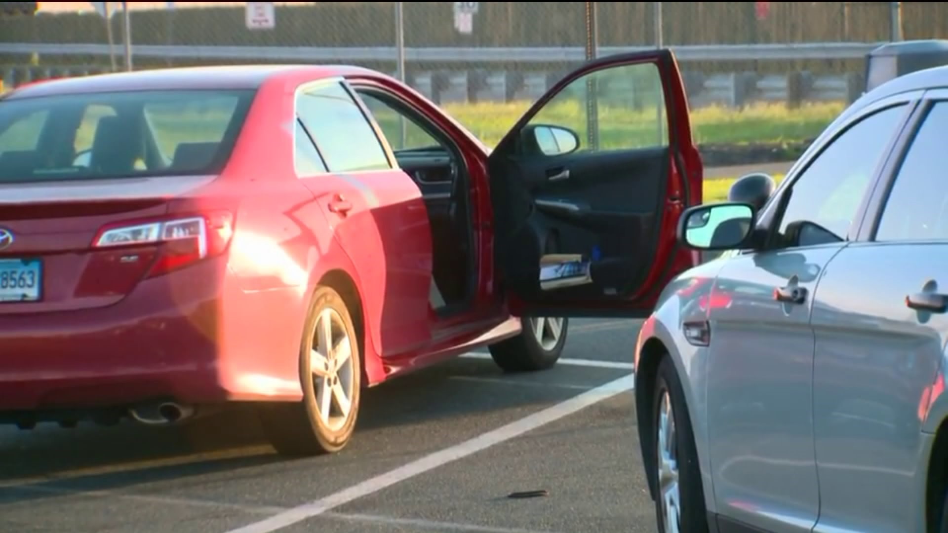 State Police: Lyft drivers fight ends in stabbing at Bradley International