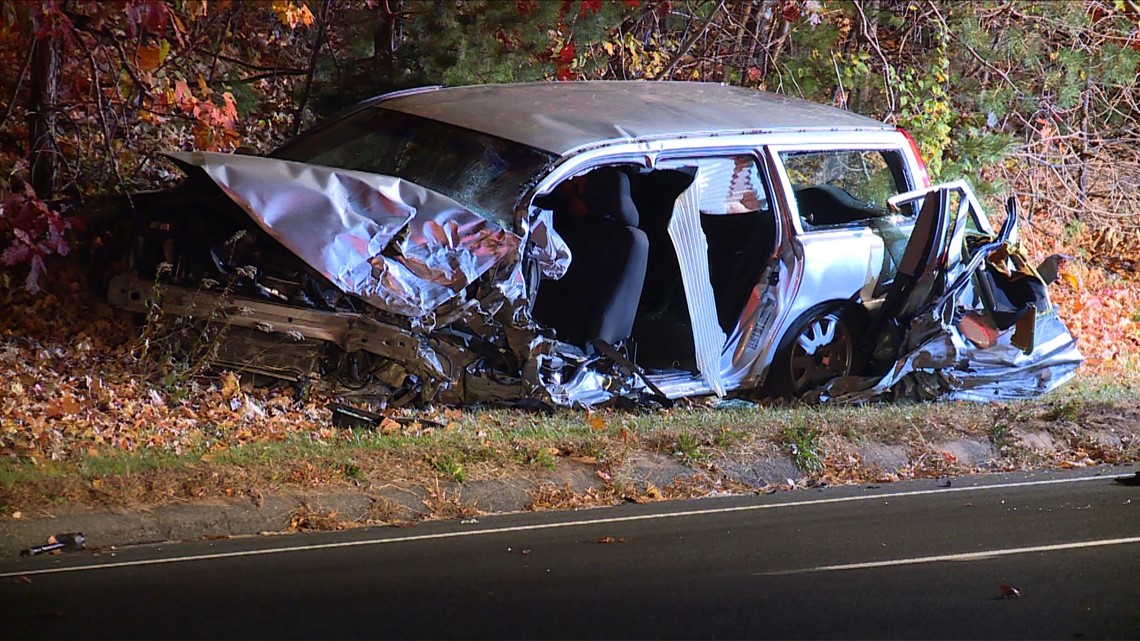 2 sustain lifethreatening injuries after 4car crash in Farmington