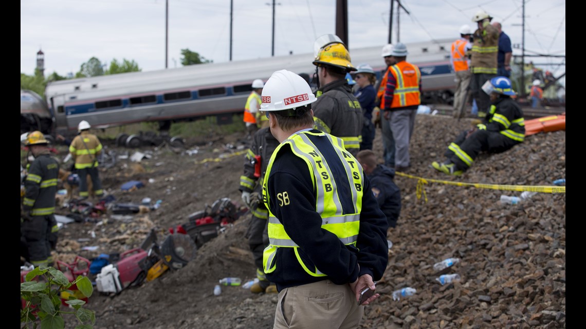 Safety board Amtrak engineer was not using cellphone just before fatal
