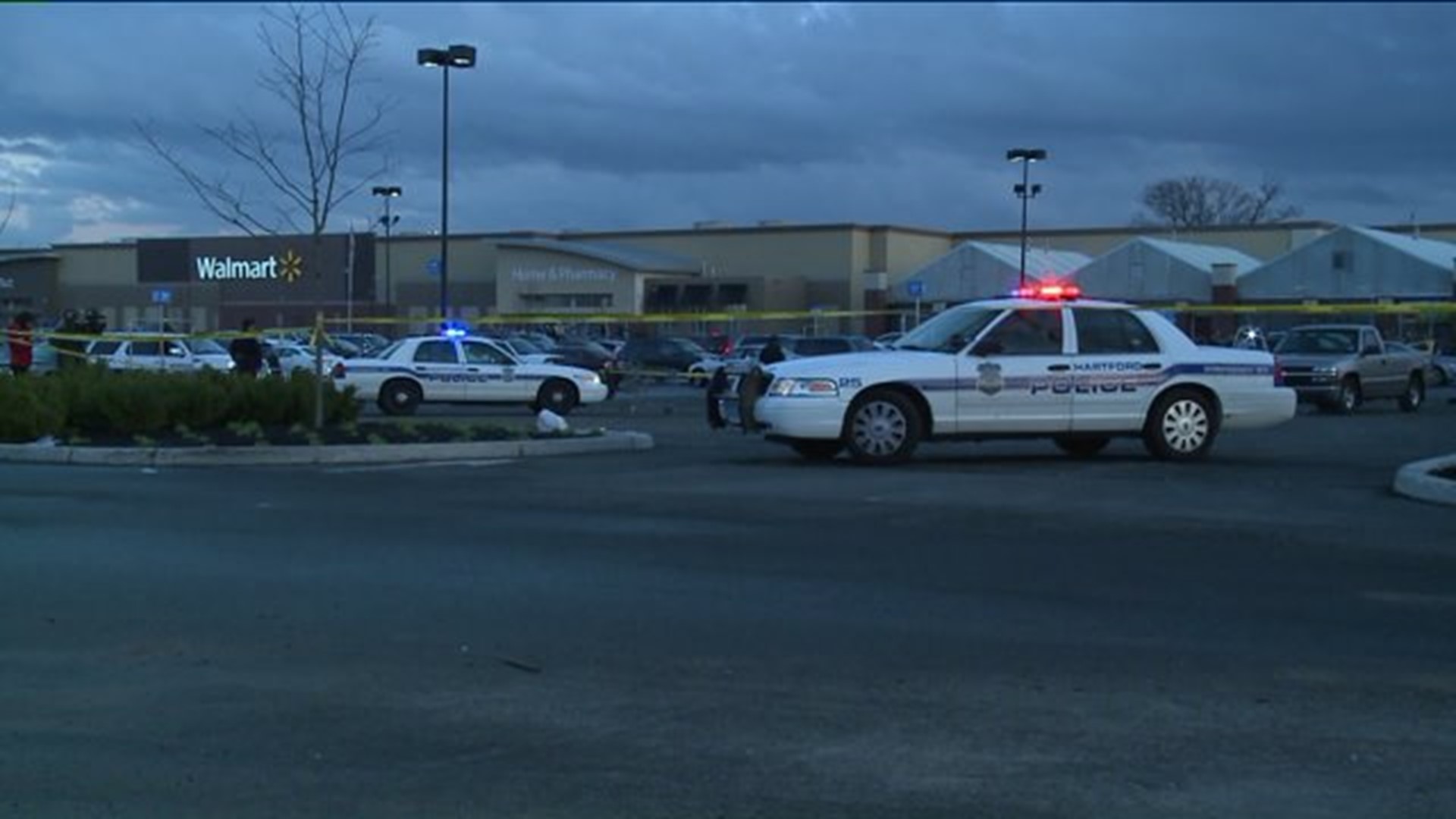 Fear for customers of Hartford Walmart after shooting in parking lot