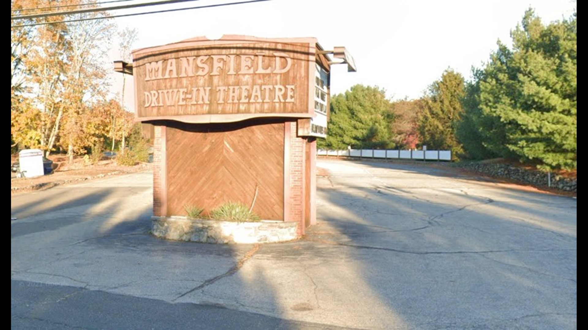 Man set suspected explosive device at Mansfield DriveIn Police