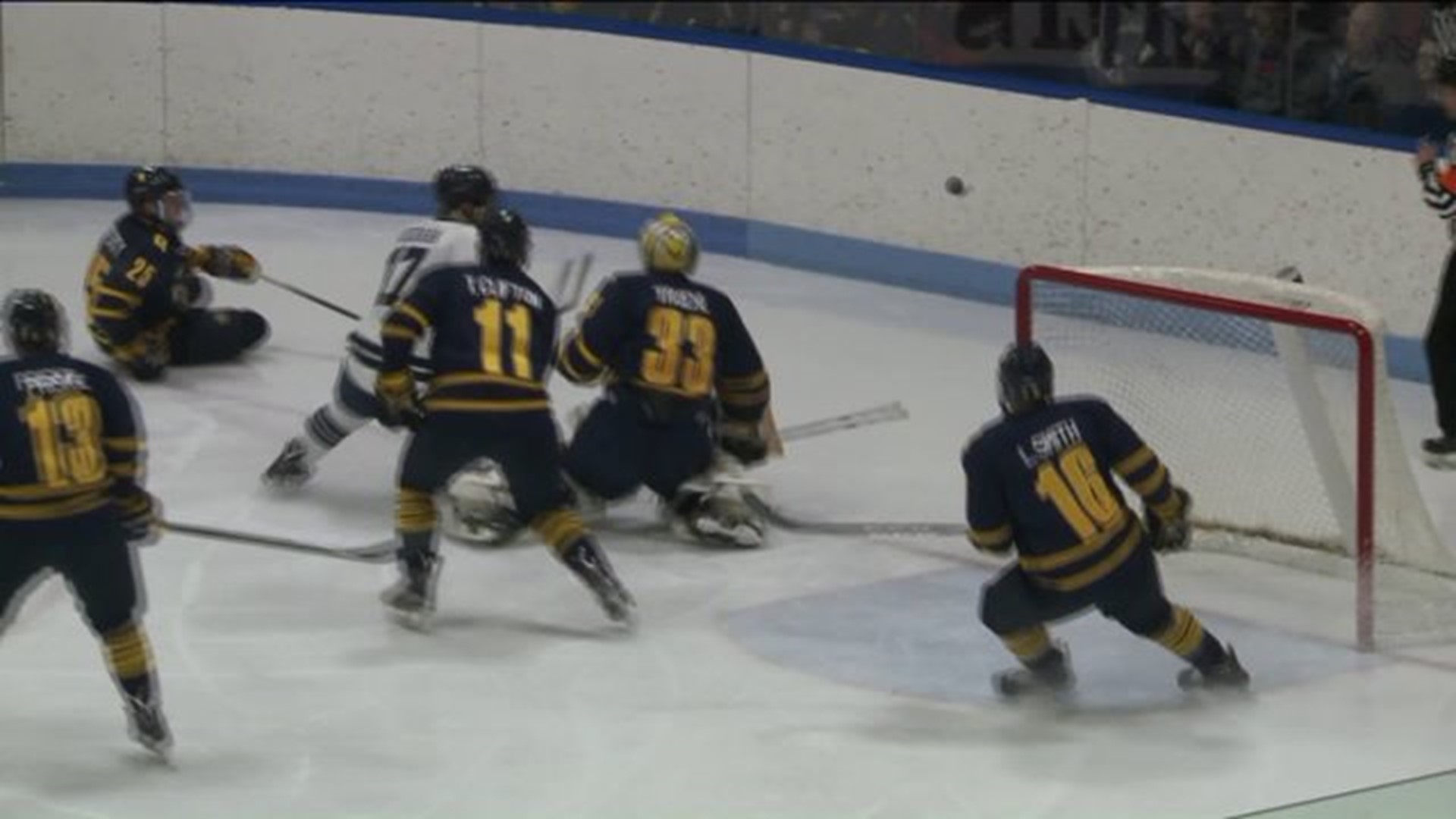 Yale and Quinnipiac have a showdown on the ice