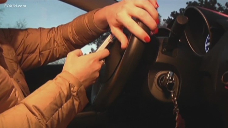 AAA reports increase in dangerous driving habits