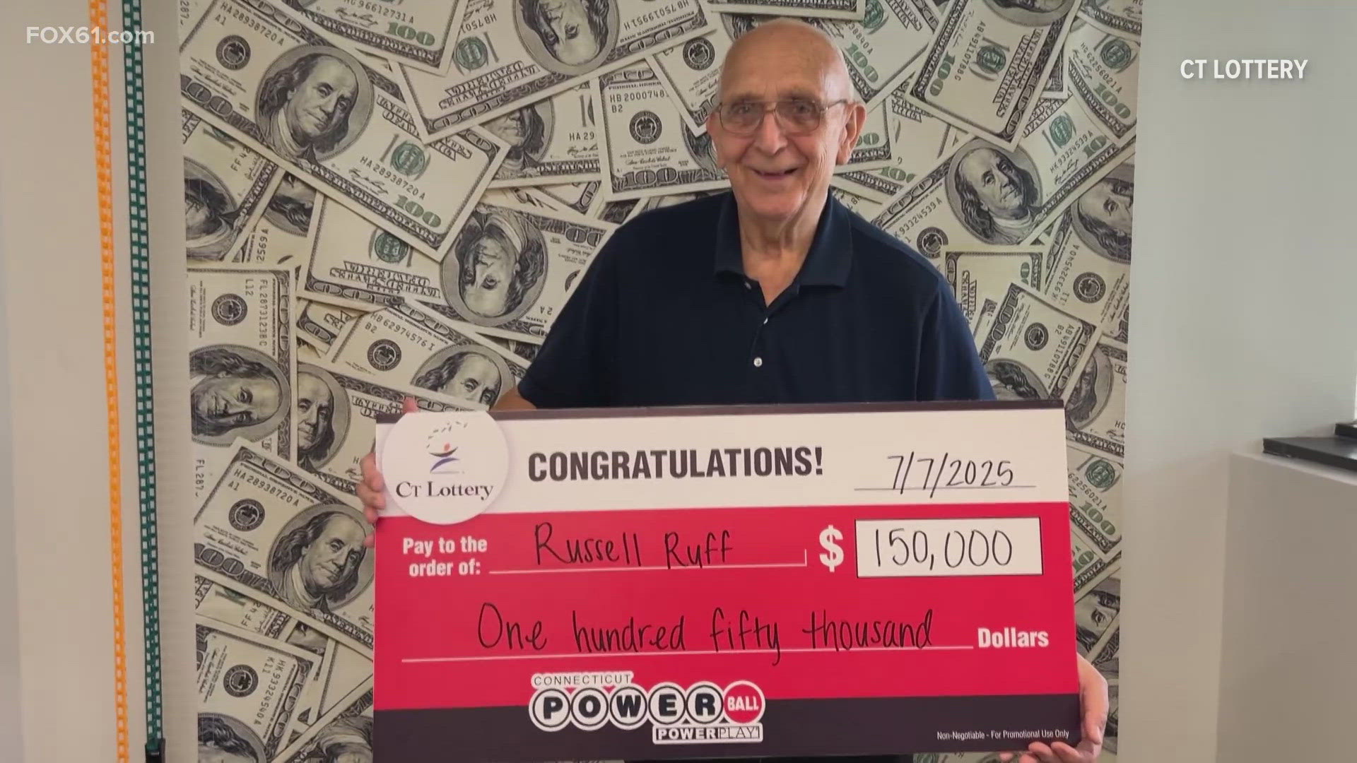 Somers, CT man wins 150,000 after cat finds missing Powerball ticket(00)