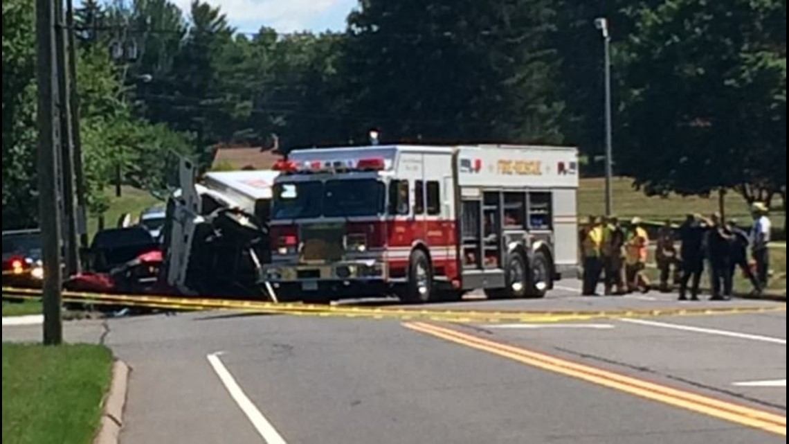 One seriously injured in Wethersfield accident, Prospect St. reopens