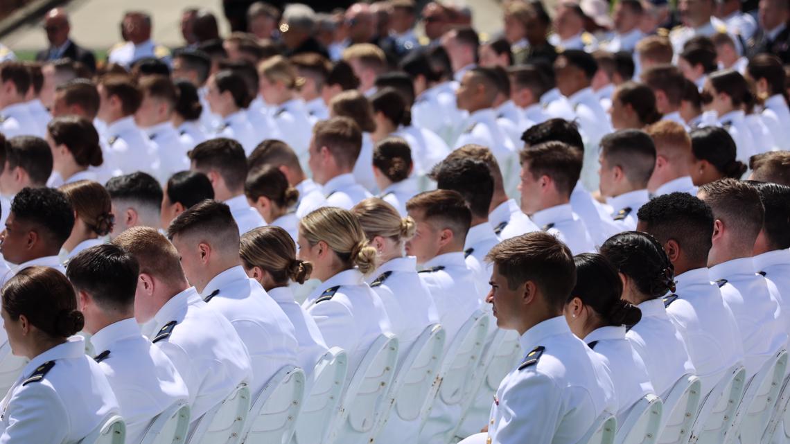 VP Kamala Harris to speak at U.S. Coast Guard commencement | fox61.com