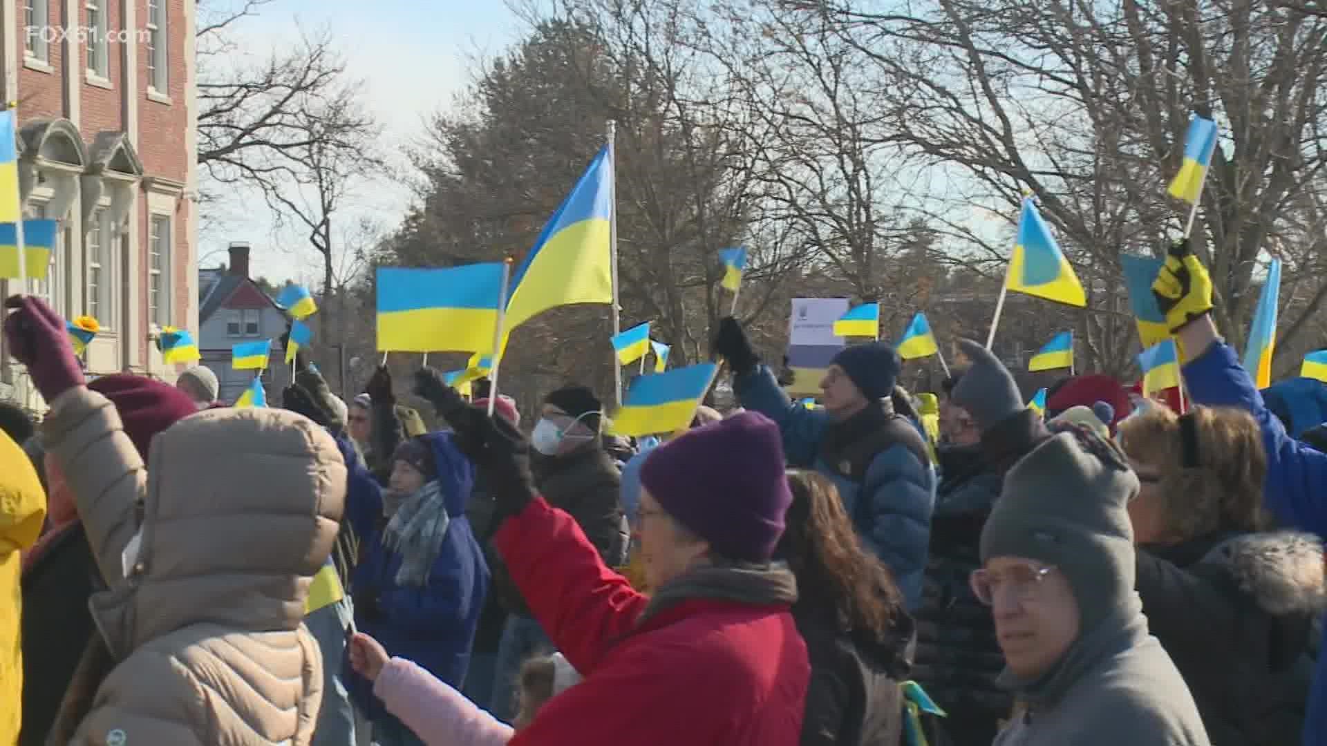 Polish-American organizations hosted a charity concert in New Britain to help Ukrainian refugees.