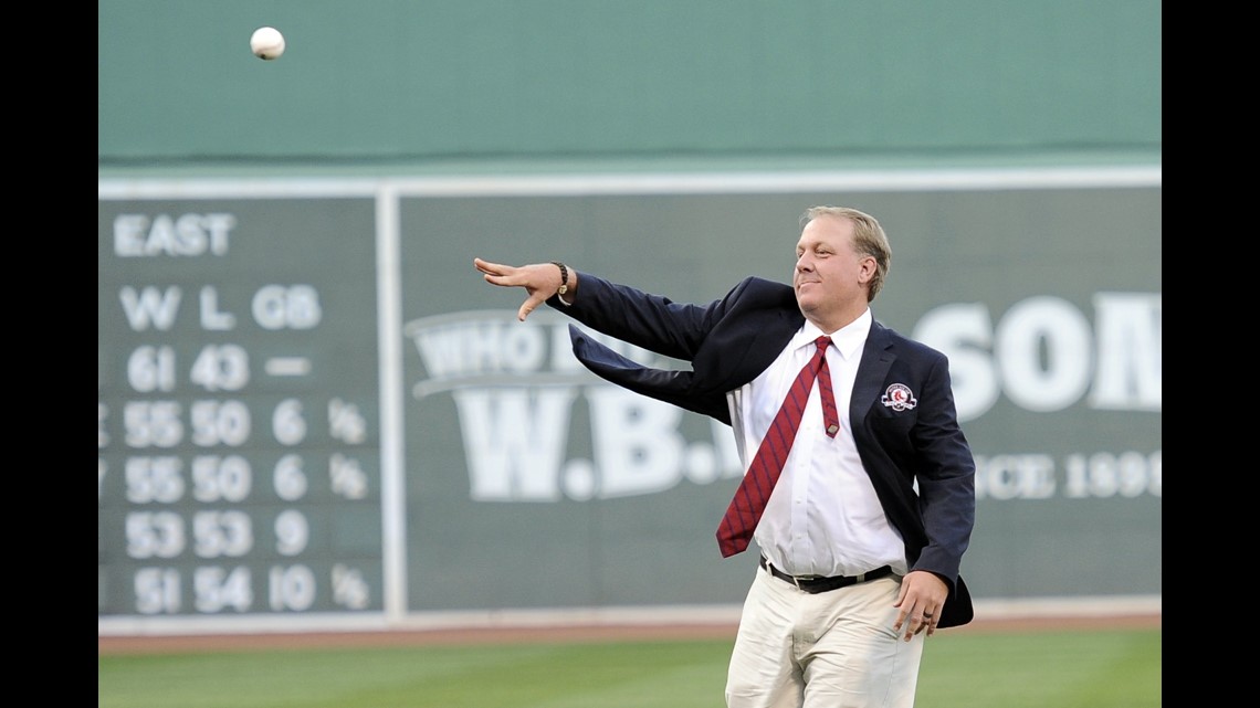 Curt Schilling not invited to be part of Fenway Park's 2004 World Series  team celebration