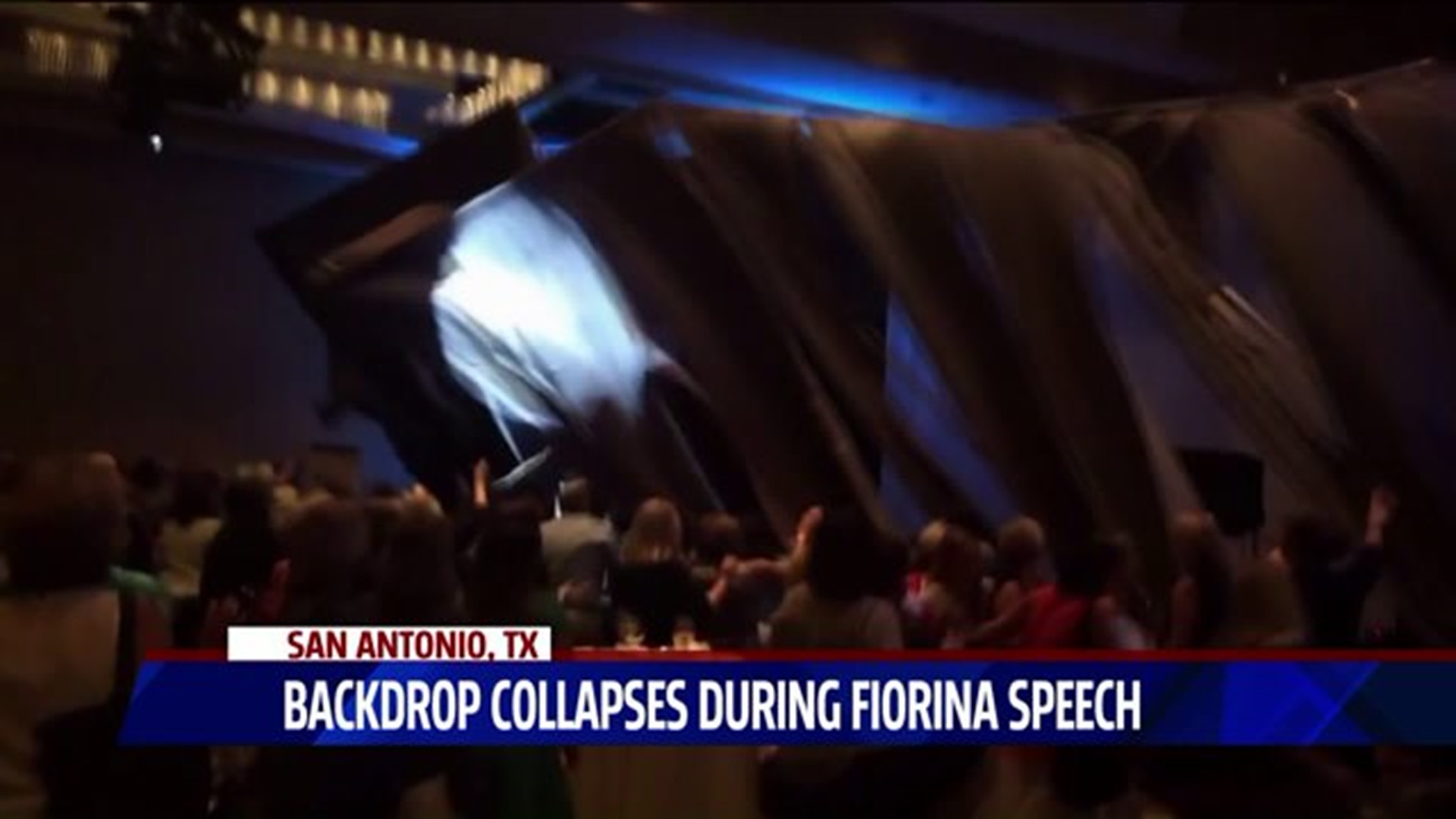 Curtain collapses during Fiorina speech