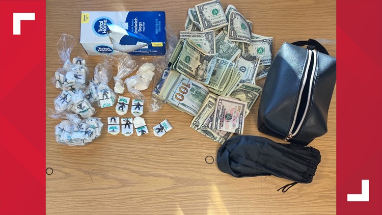 Hundreds of fentanyl bags seized in New London arrest
