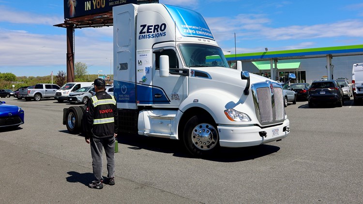 Truck, car powered by hydrogen make a stop in Connecticut