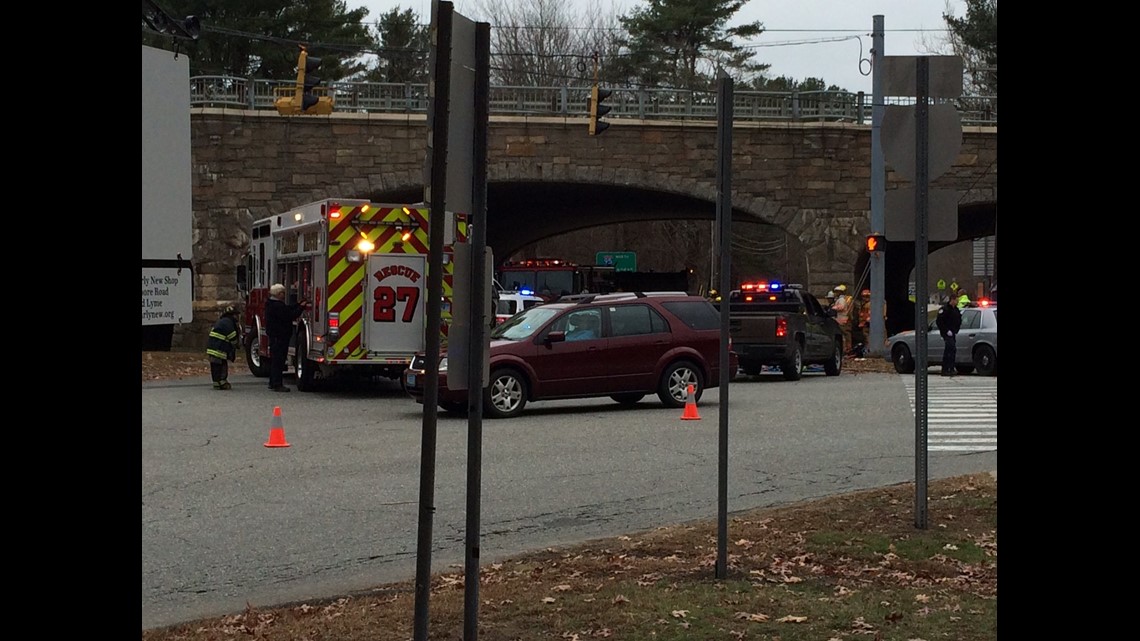 Crews respond to serious accident in Old Lyme