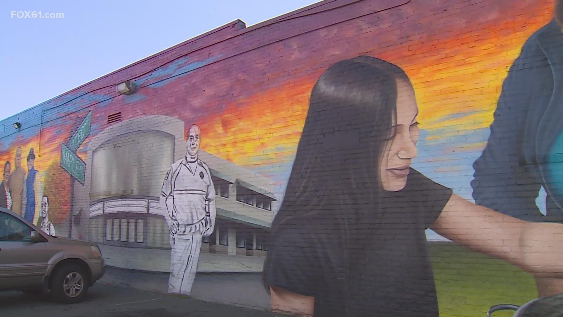 The mural was made possible with the help of United Way.