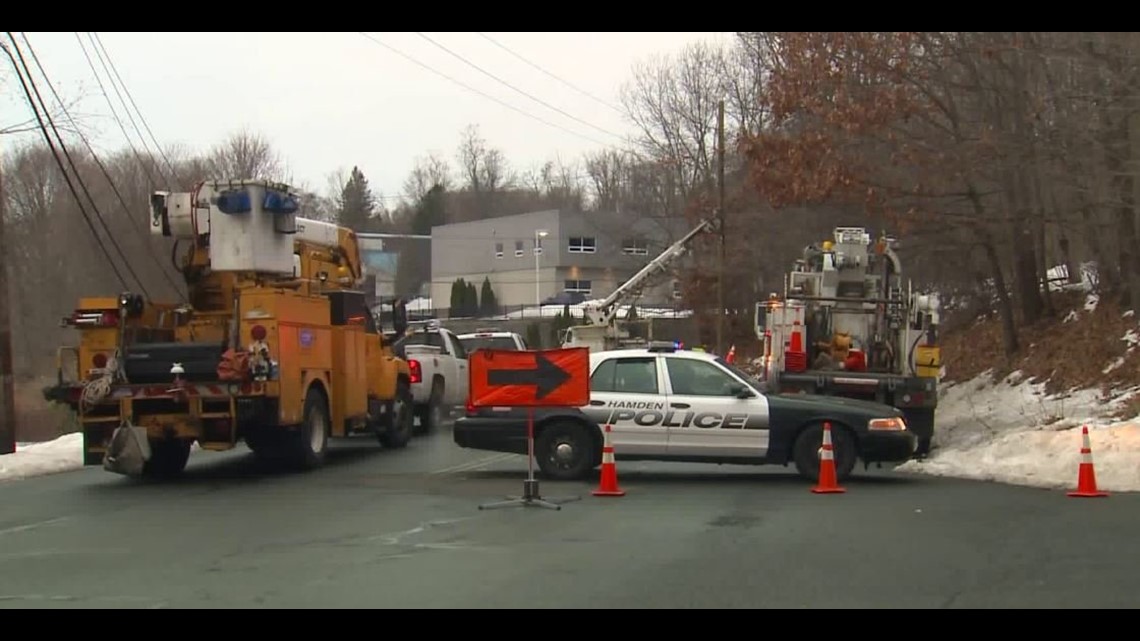 Crash results in Hamden road closure