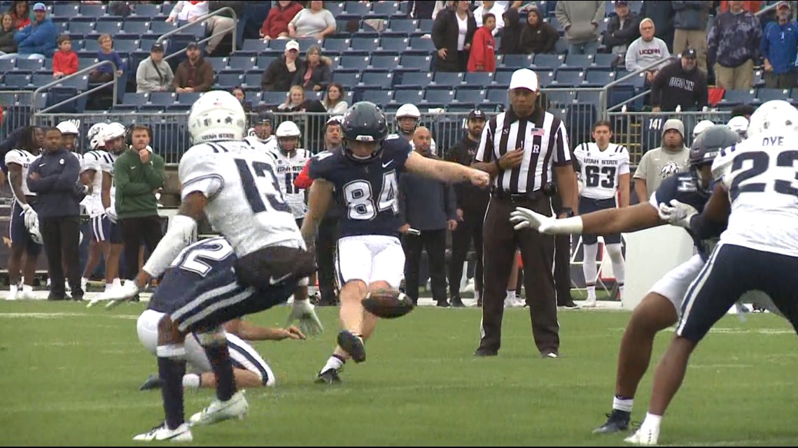 UConn Blows 17 Point Lead Against Utah St. And Lose 34-33 | Fox61.com