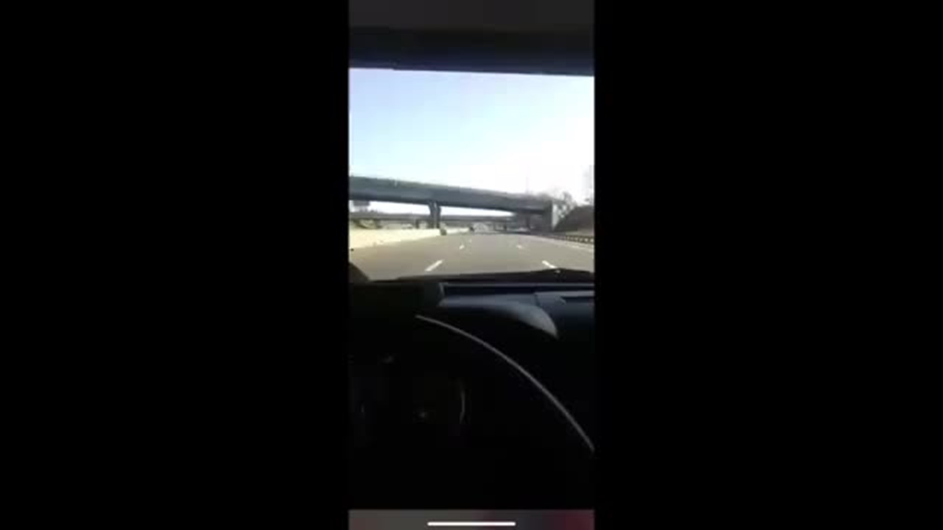 Driver speeds, then crashes after going over Gold Star Bridge all on livestream