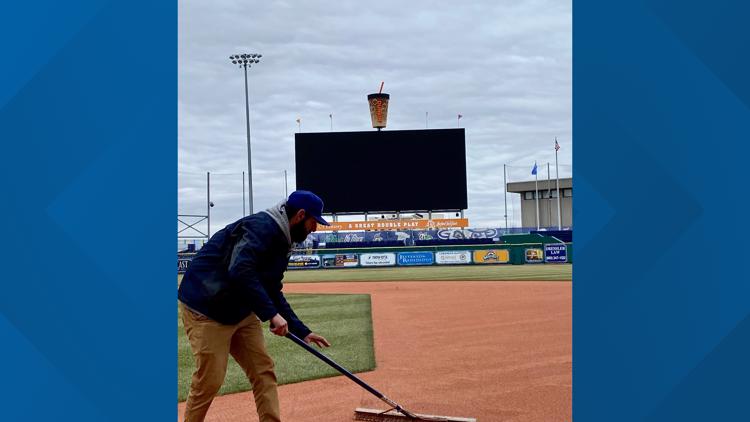 Hartford Yard Goats ground crew knocks it out of the park – NBC Connecticut