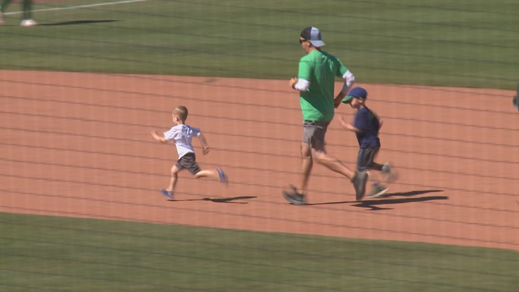 Kids Run the Bases at Hartford Yard Goats 