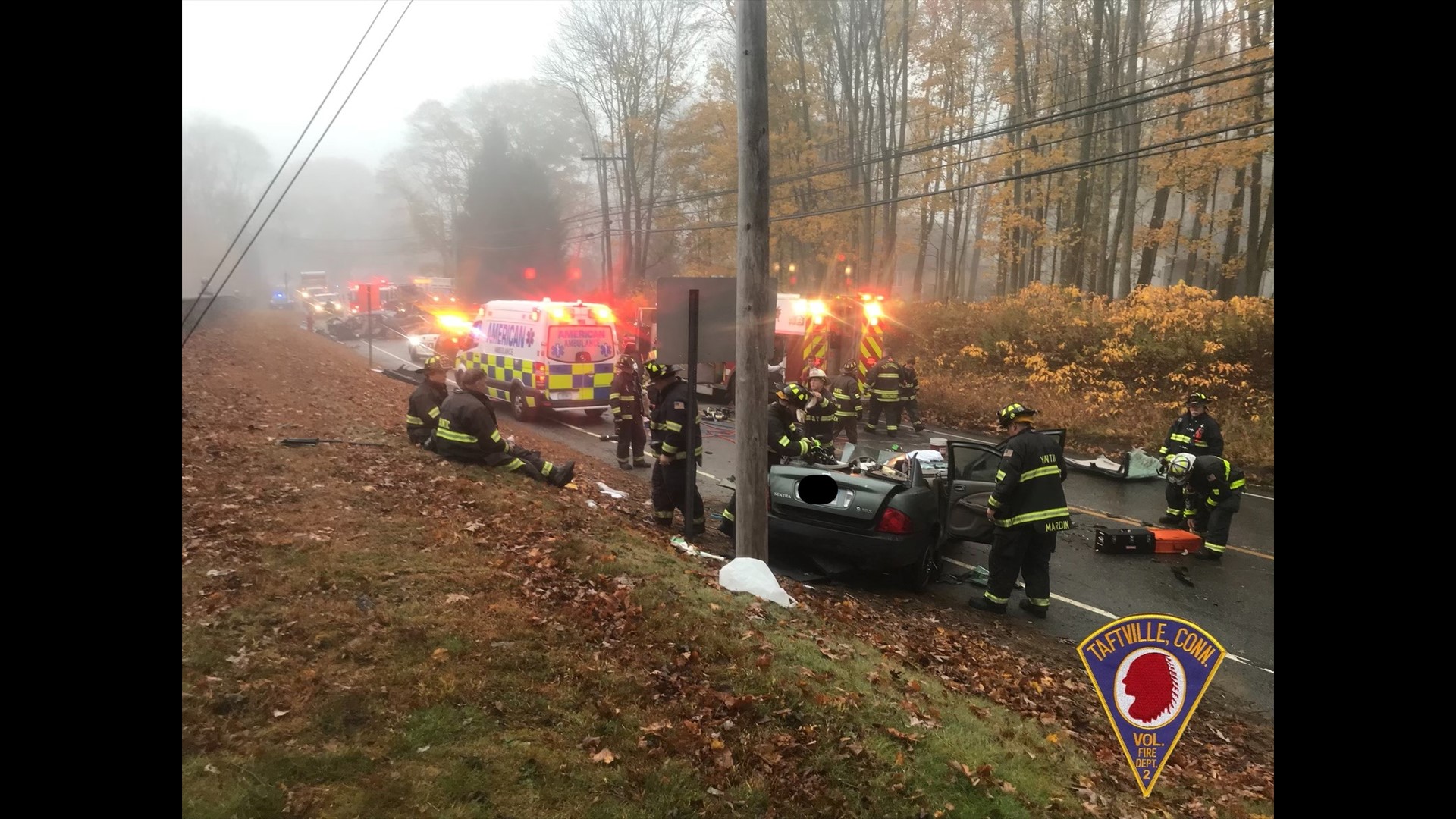 Norwich police investigating serious 2 car crash