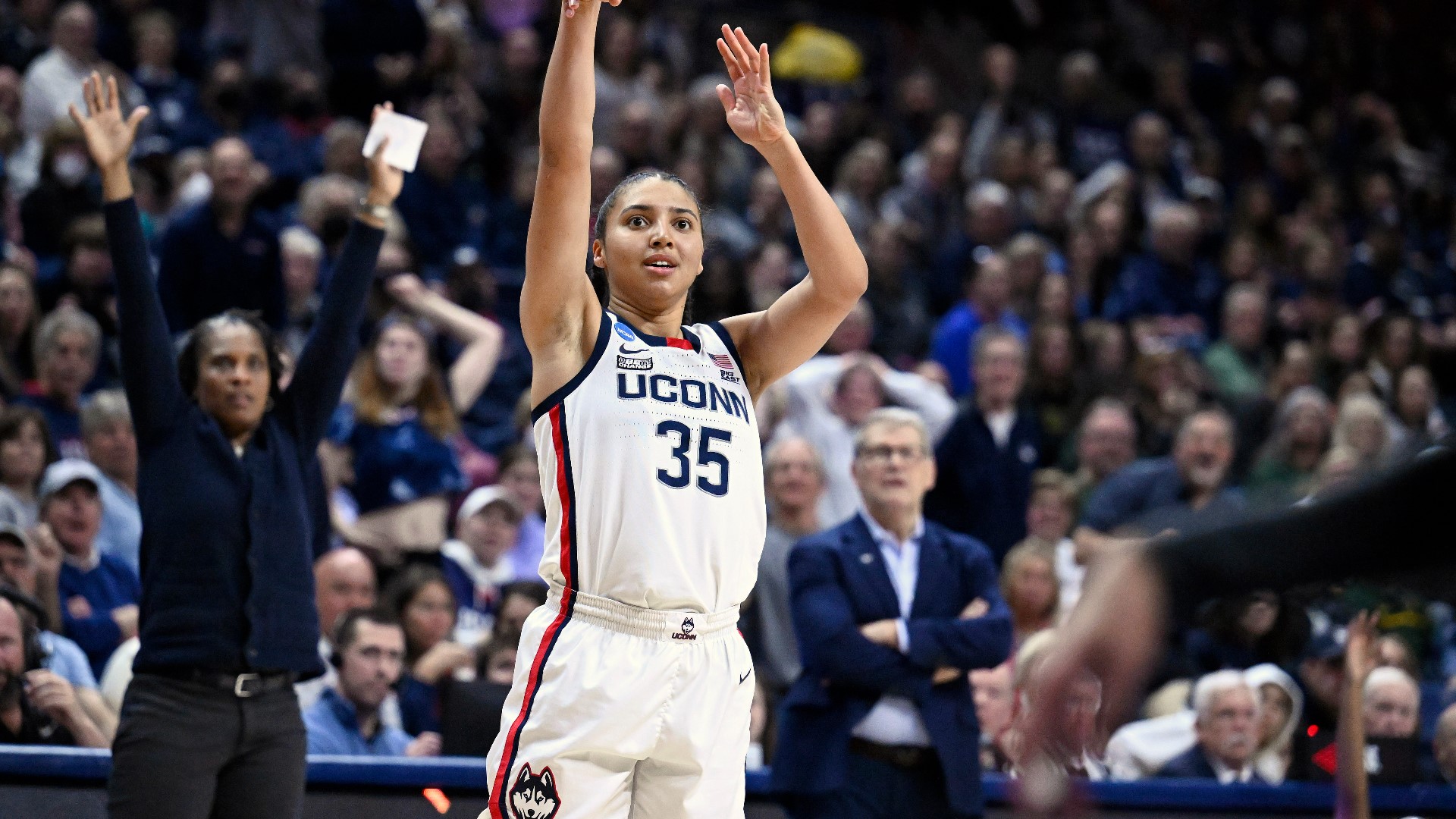 Azzi Fudd To Miss UConn Woman's Basketball Game With Maryland | Fox61.com