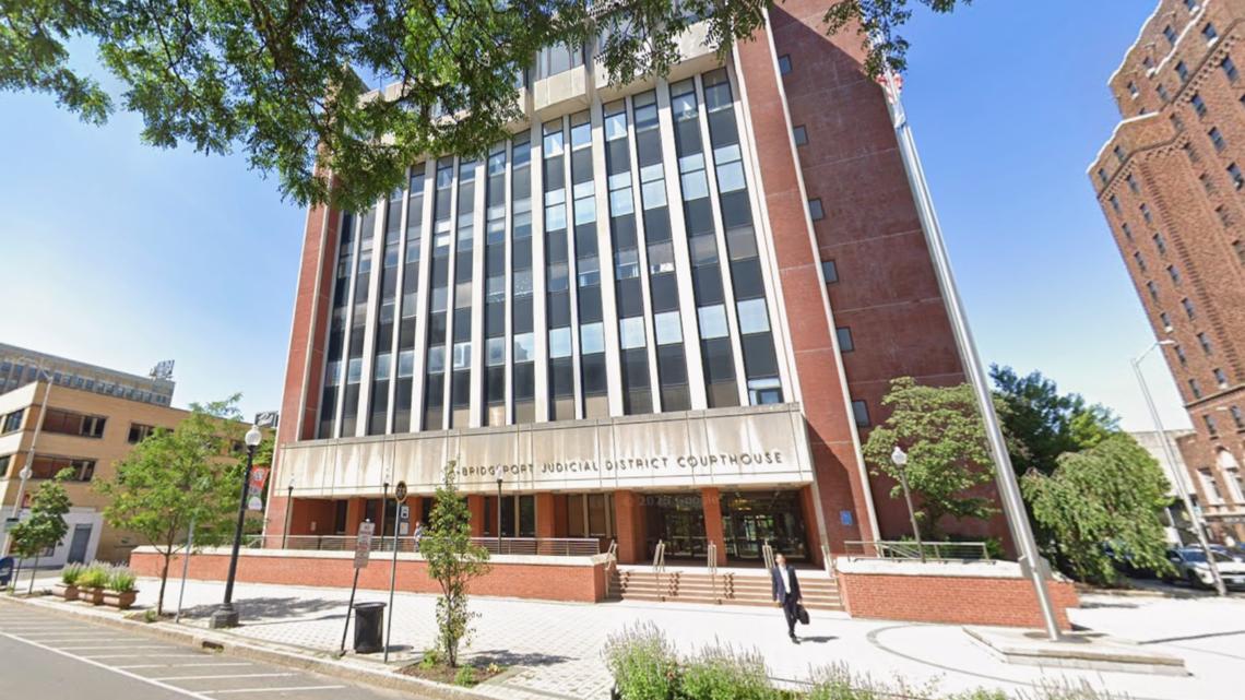 Connecticut woman allegedly defrauded CTDOL by stealing identities of people she knew