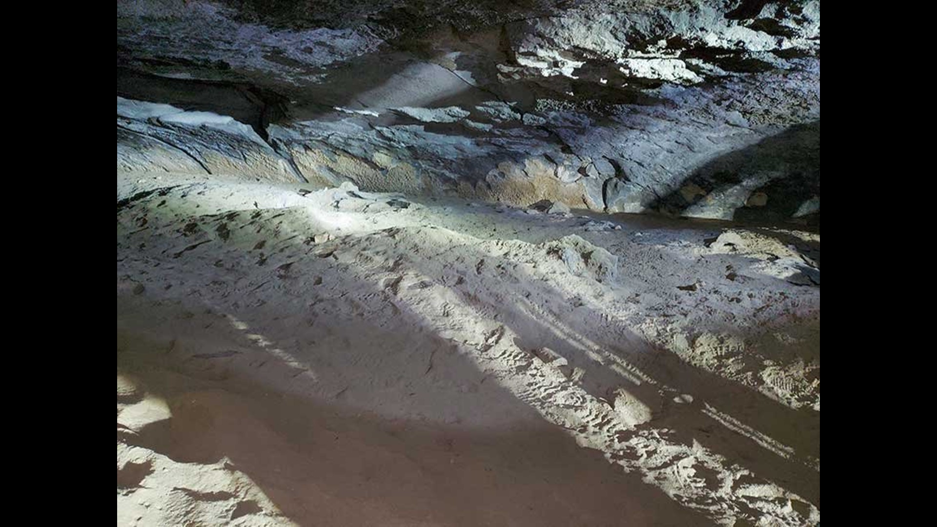 Headless body found in Idaho cave 40 years ago identified as notorious