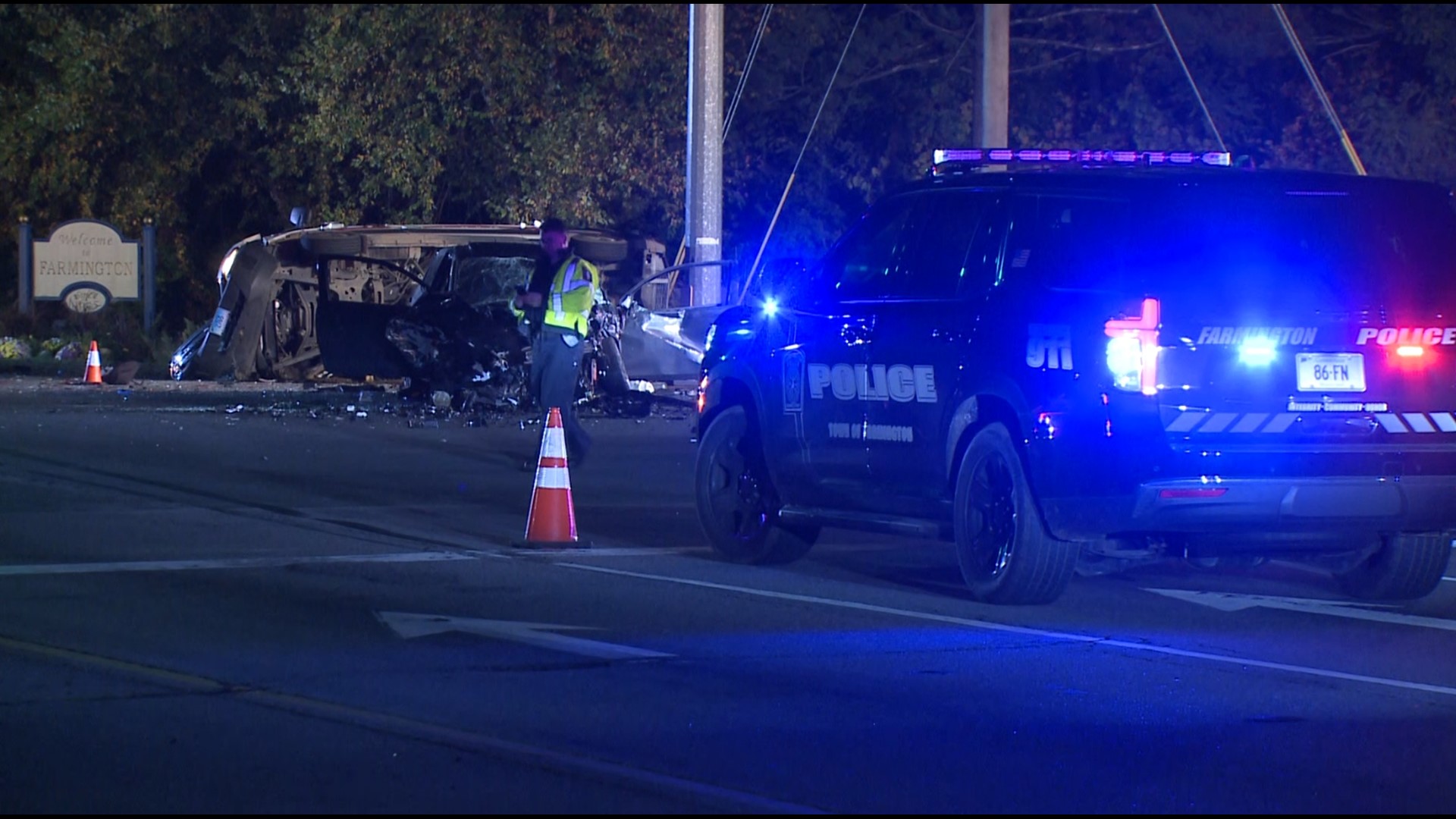 Crash involving ambulance in Farmington | fox61.com