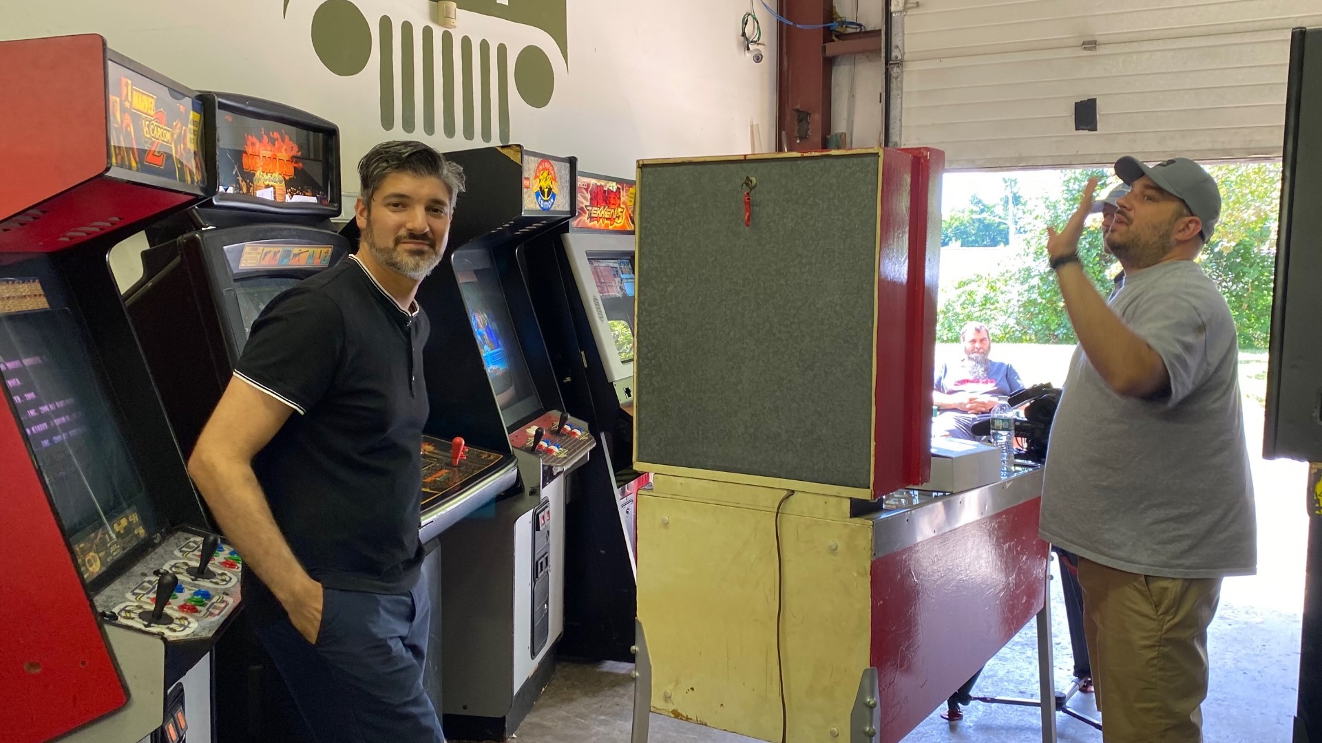 Connecticut business rents out retro arcade, pinball games