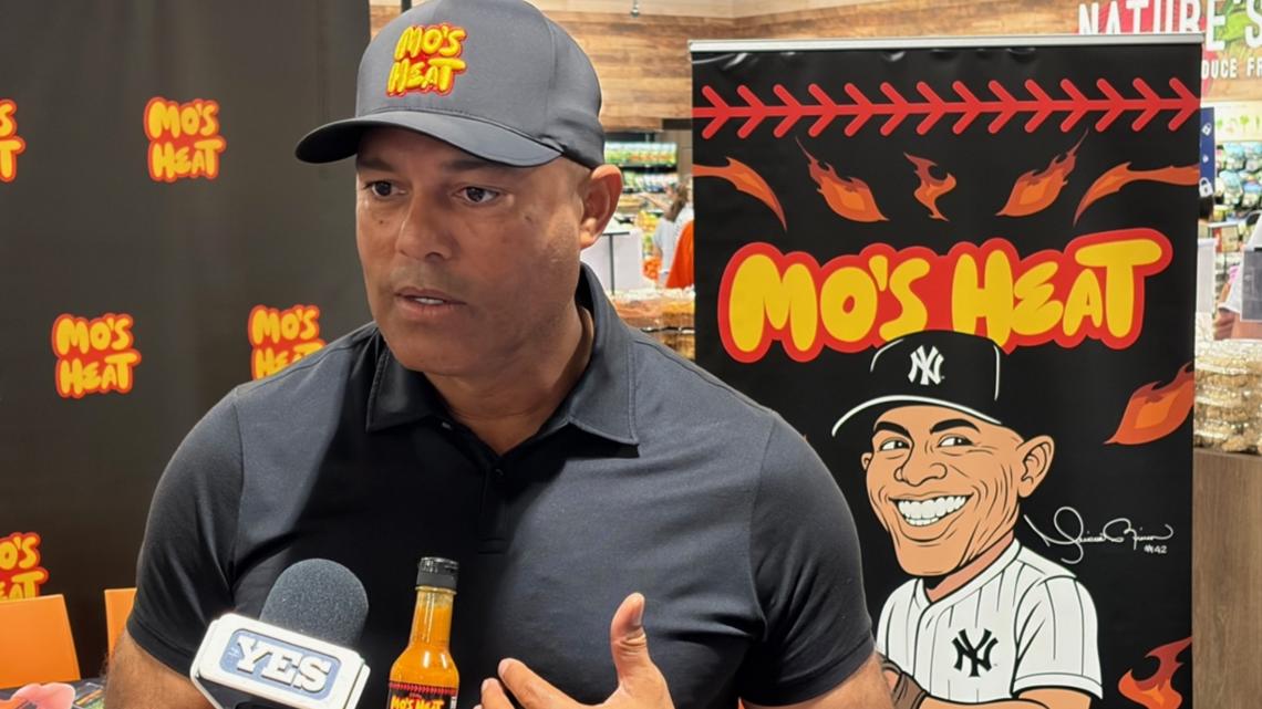 Hall of Fame Yankees’ closer Mariano Rivera pitches new hot sauce in Connecticut