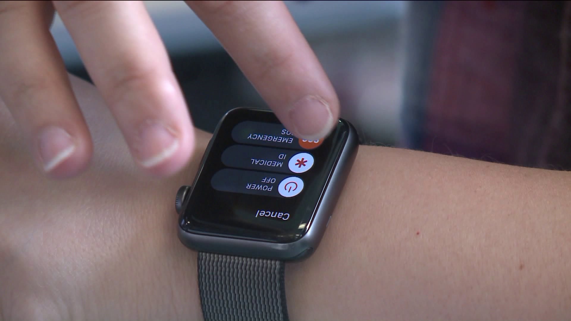 911 centers dealing with false calls from Apple watches