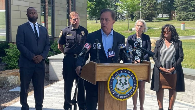 Lamont highlights Connecticut’s red flag law following national bipartisan gun deal