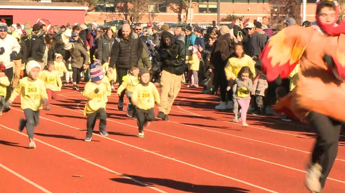 Little Manchester Road Race lets kids run in the holiday tradition