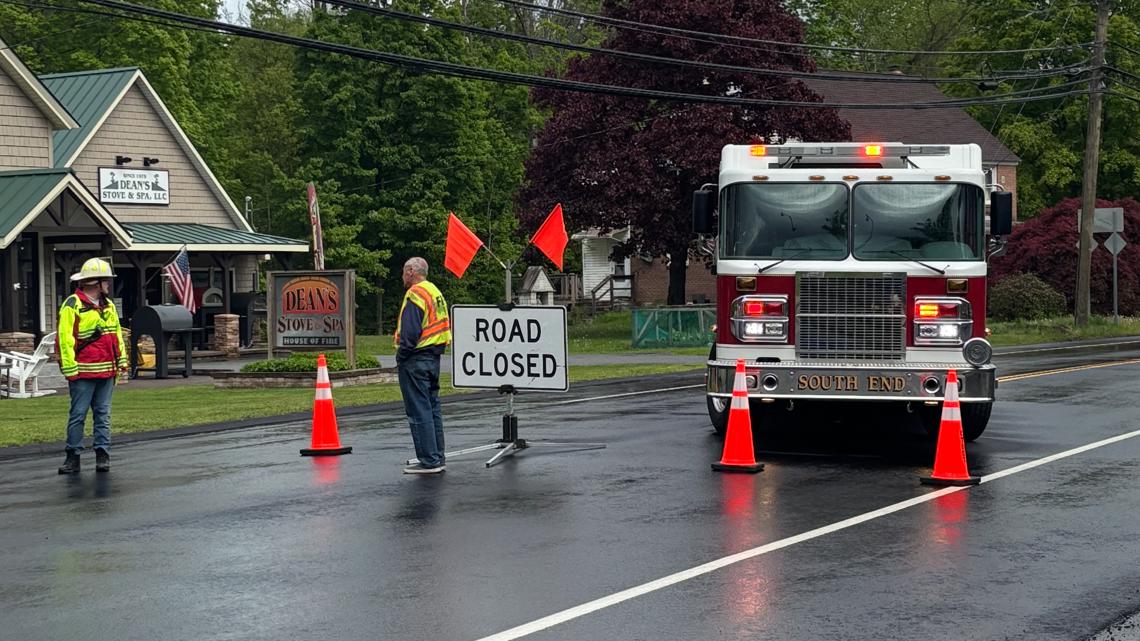 1 dead after crash on Route 44 in New Hartford