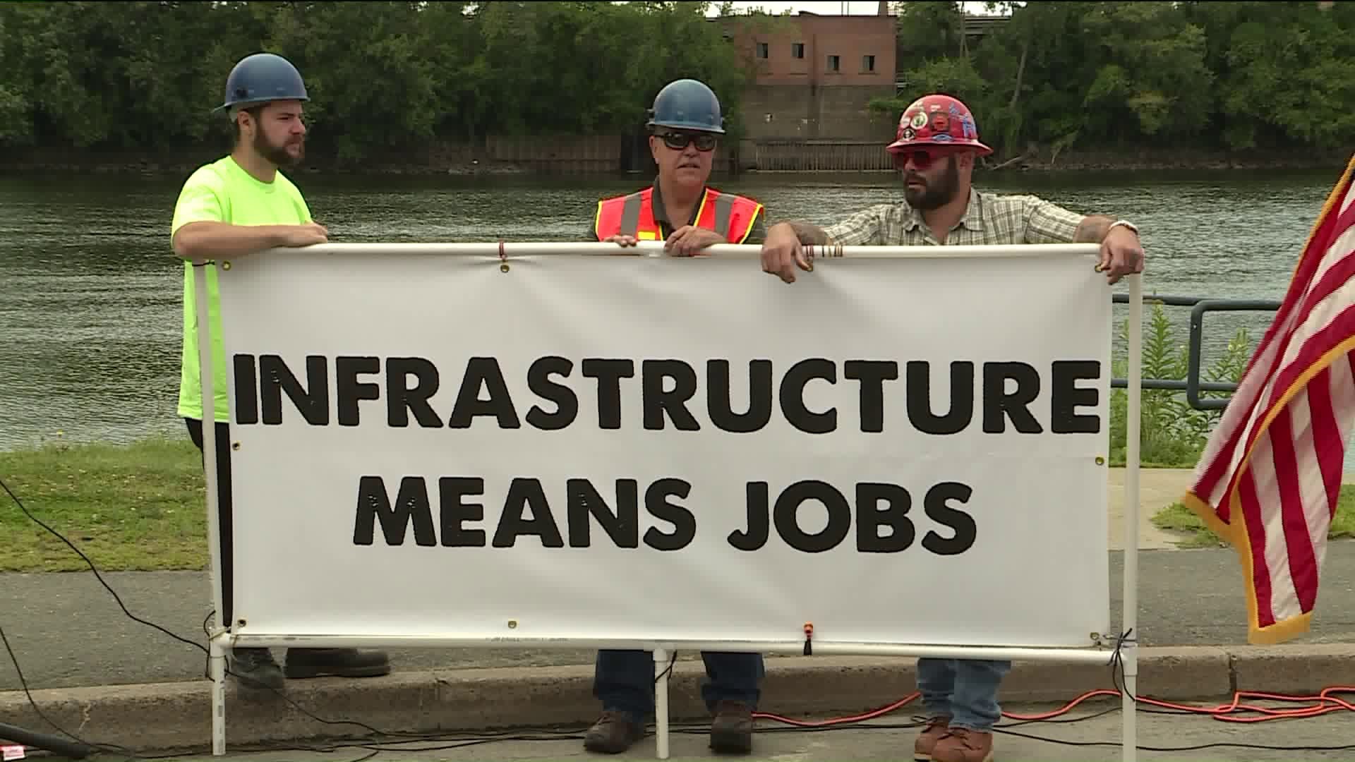 Congressman Larson proposes nationwide infrastructure plan