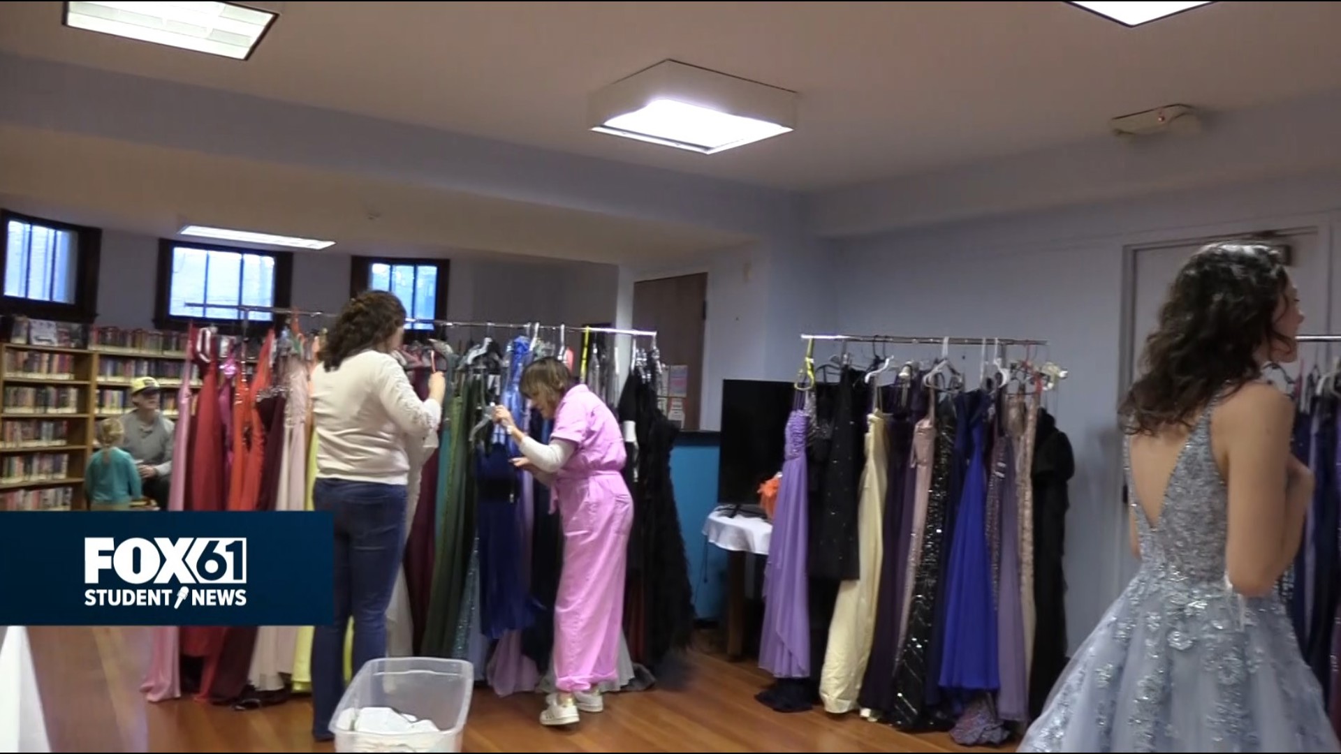 For the second year, Julie Wessinger helped high school students' prom dress dreams come true.