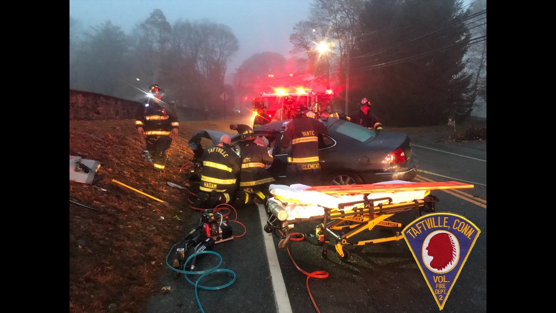 Norwich police investigating serious 2 car crash